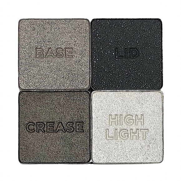 Victoria’s Secret Satisfied Eyeshadow Quad - Picture 1 of 1